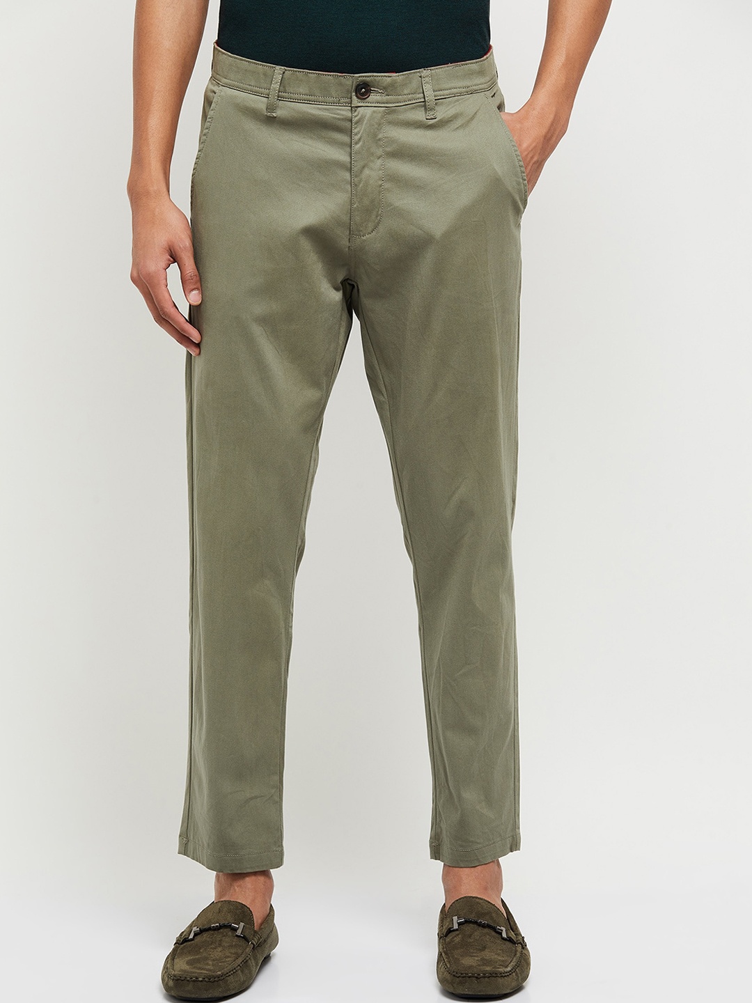 

max Men Olive Green Solid Trousers