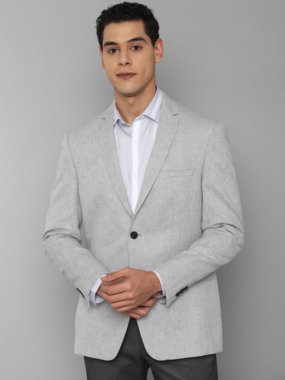 

Allen Solly Men Grey Self-Design Slim-Fit Single-Breasted Blazers