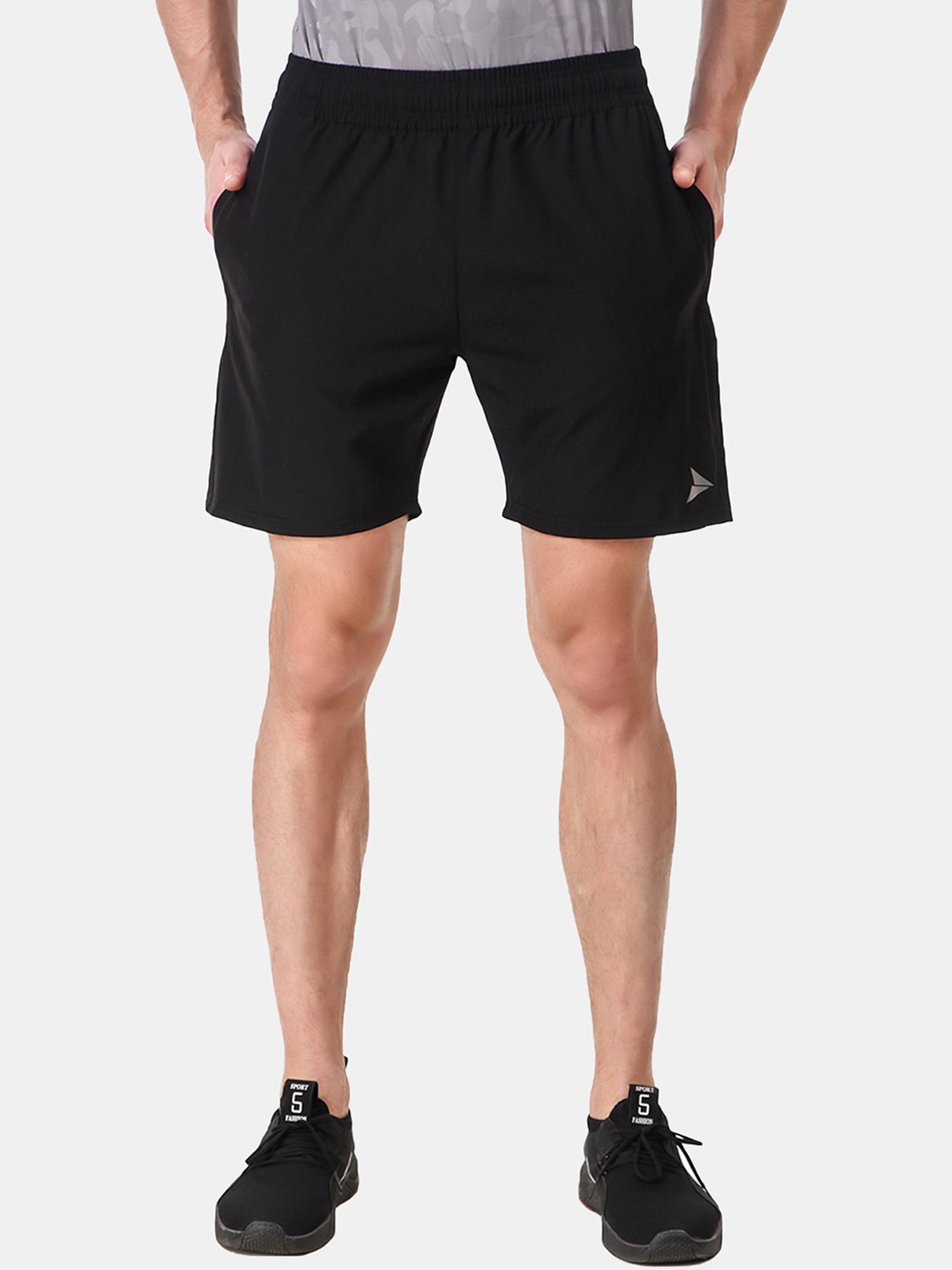 

FITINC Men Black Slim Fit Rapid Dry Running Sports Shorts