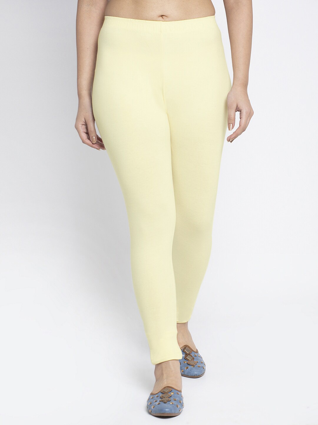 

Jinfo Women White Solid Ankle-Length Leggings