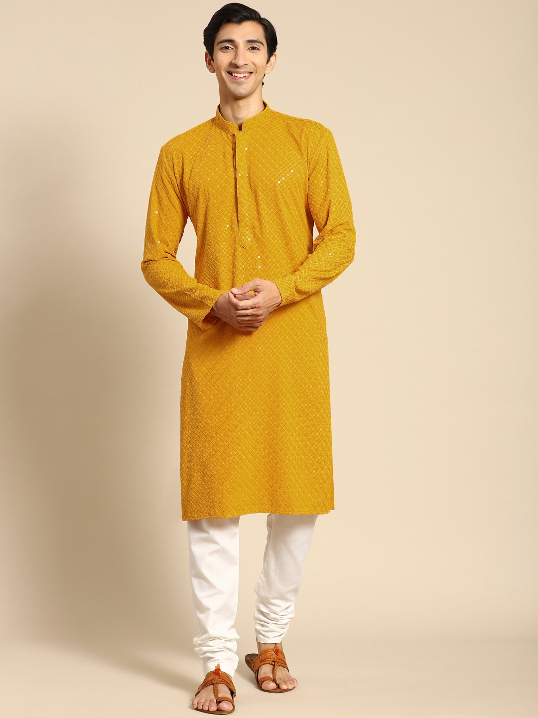 

RAJUBHAI HARGOVINDAS Men Mustard Yellow Embroidered Chikankari Kurta