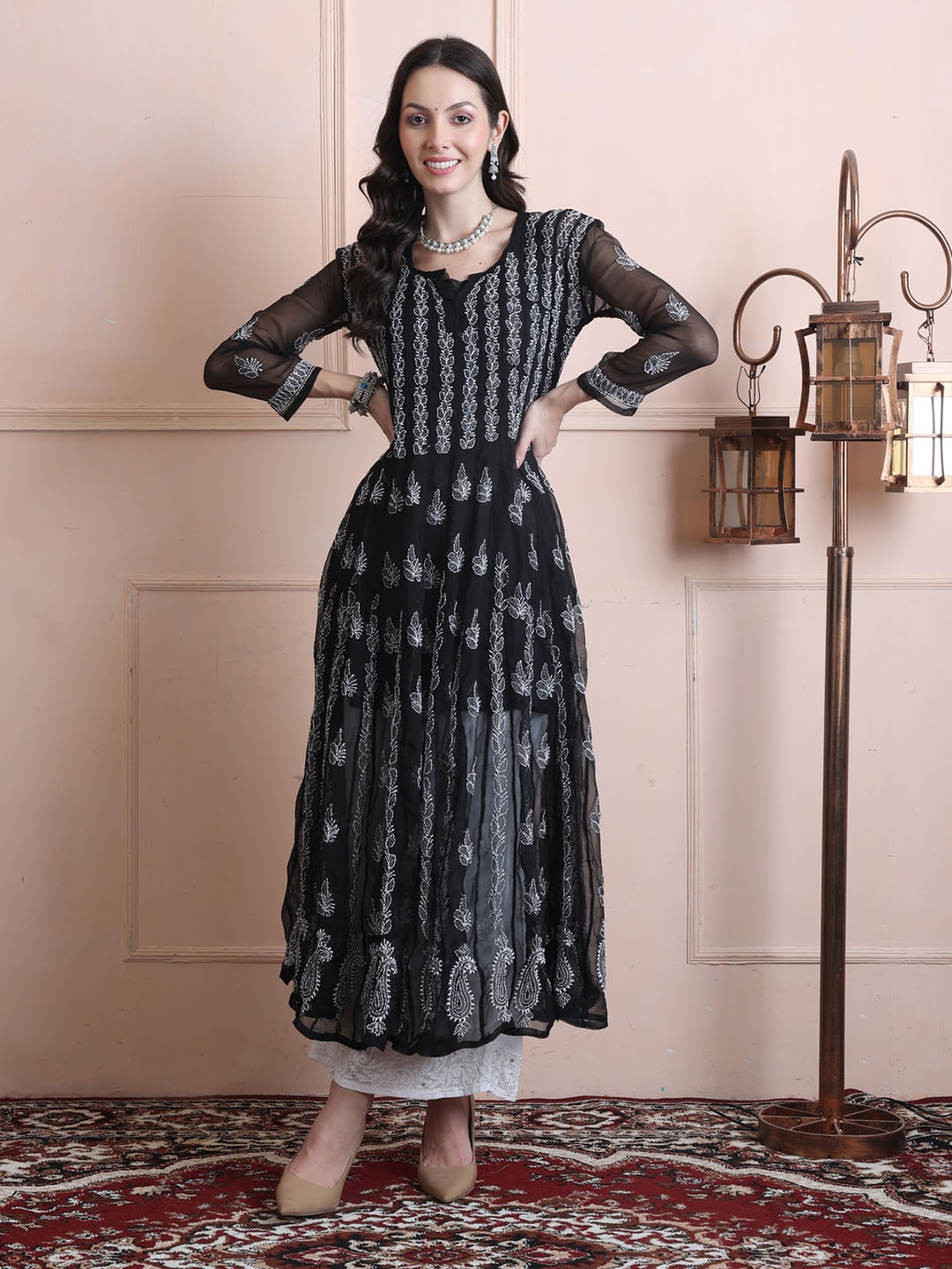 

FAWOMENT Women Black & White Floral Thread Work Handloom Georgette Anarkali Kurta