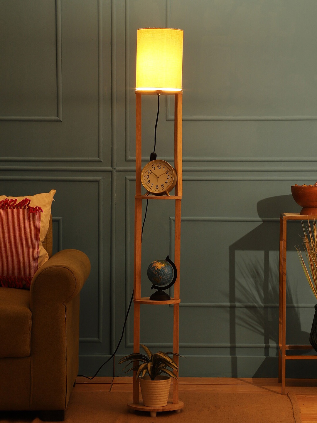 

SANDED EDGE Yellow Contemporary Wooden Floor Lamp
