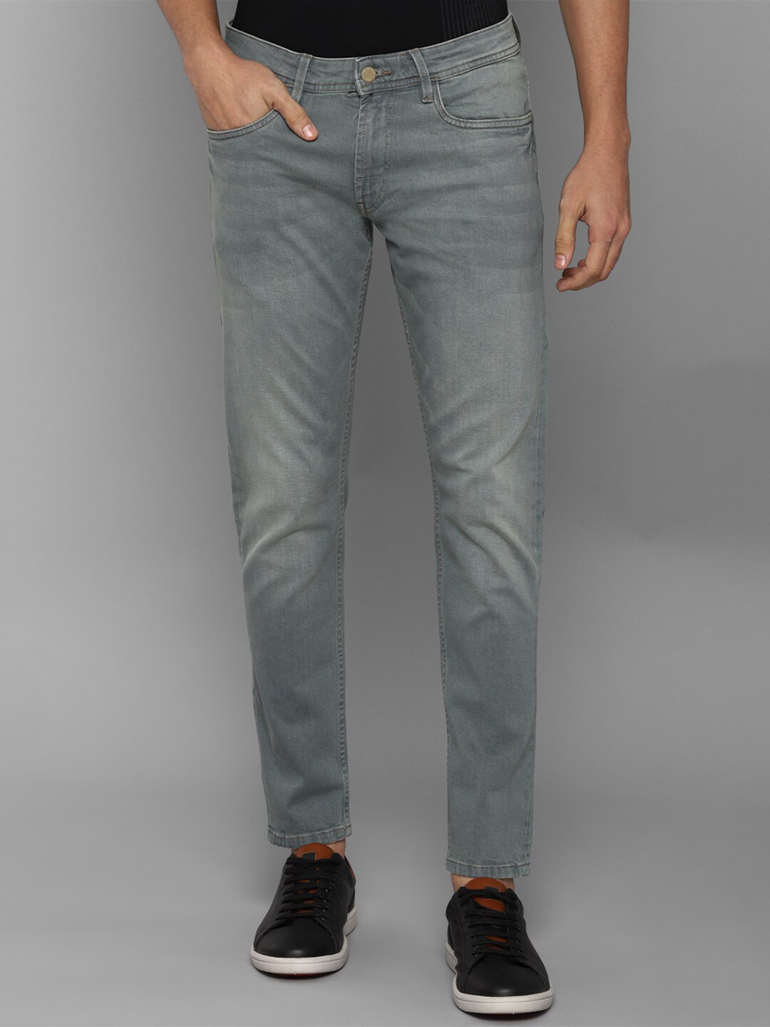 

Allen Solly Men Grey Slim Fit Heavy Fade Jeans