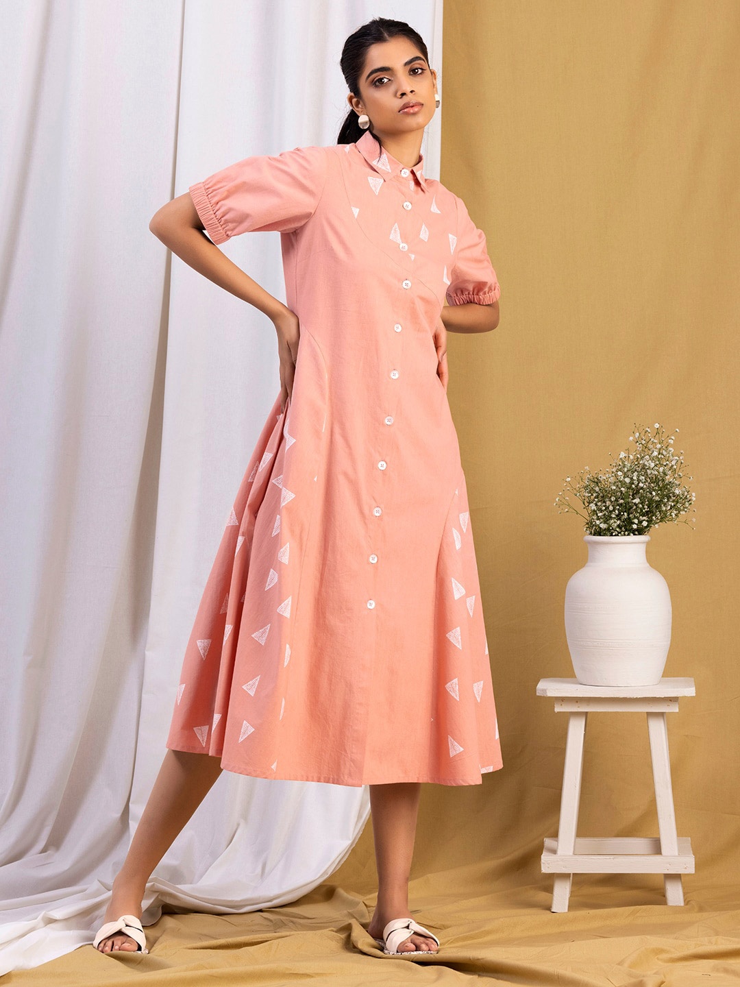 

Earthen BY INDYA Peach-Coloured & White Printed Ethnic Pure Cotton A-Line Midi Dress