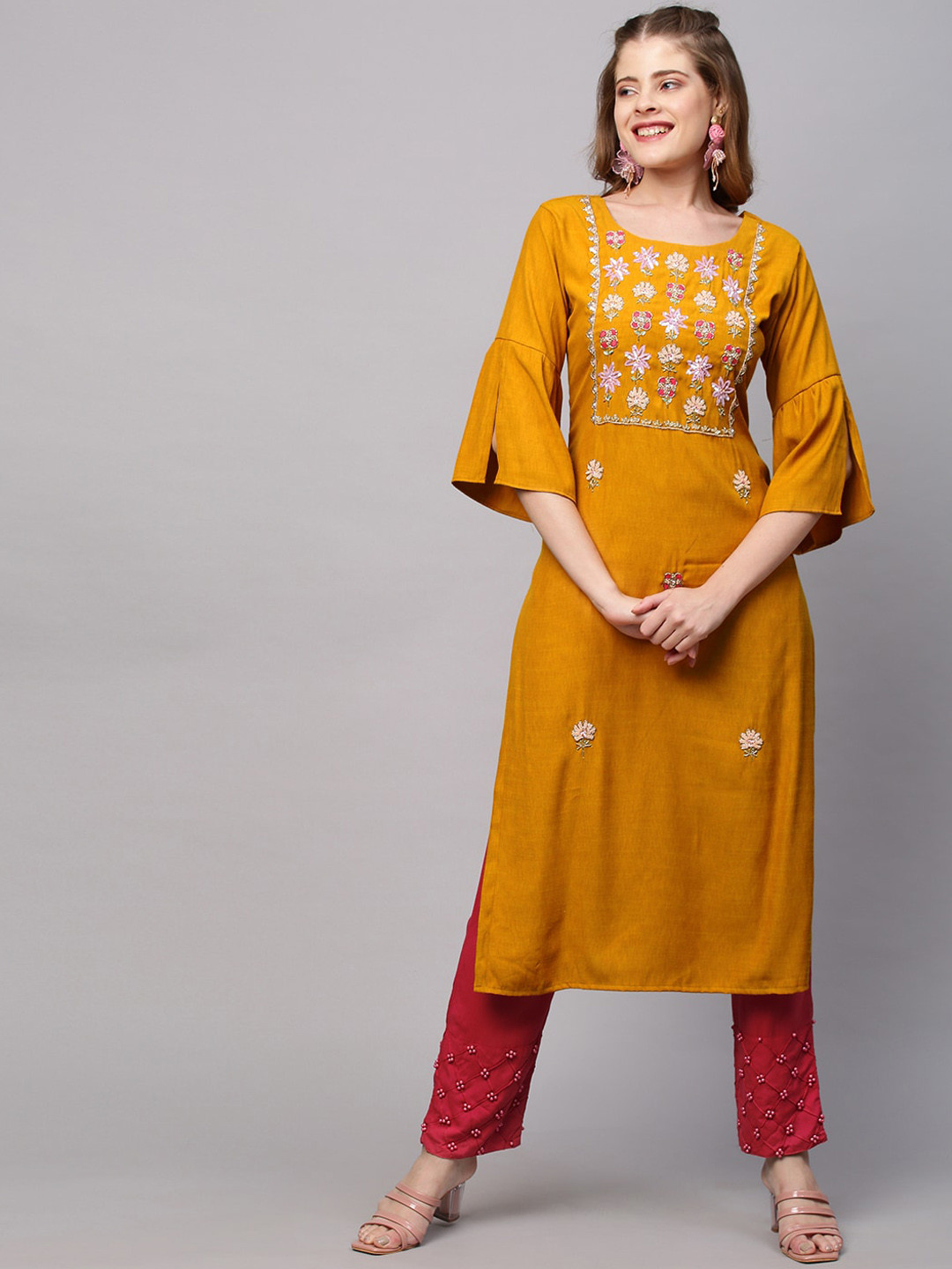 

FASHOR Women Mustard Yellow Floral Embroidered Flared Sleeves Thread Work Kurta