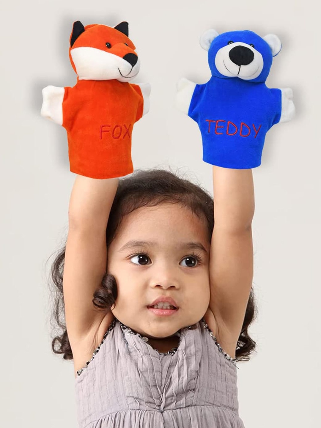 

PLAYTOONS Kids Blue & White Soft Toys and Dolls