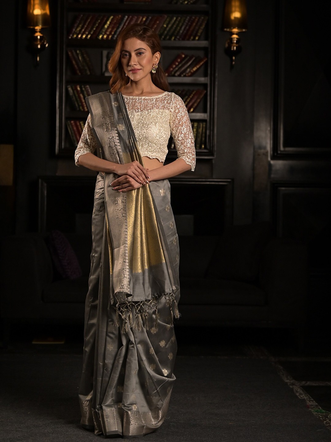 

Exclusiva Grey & Gold-Toned Woven Design Zari Silk Blend Heavy Work Saree