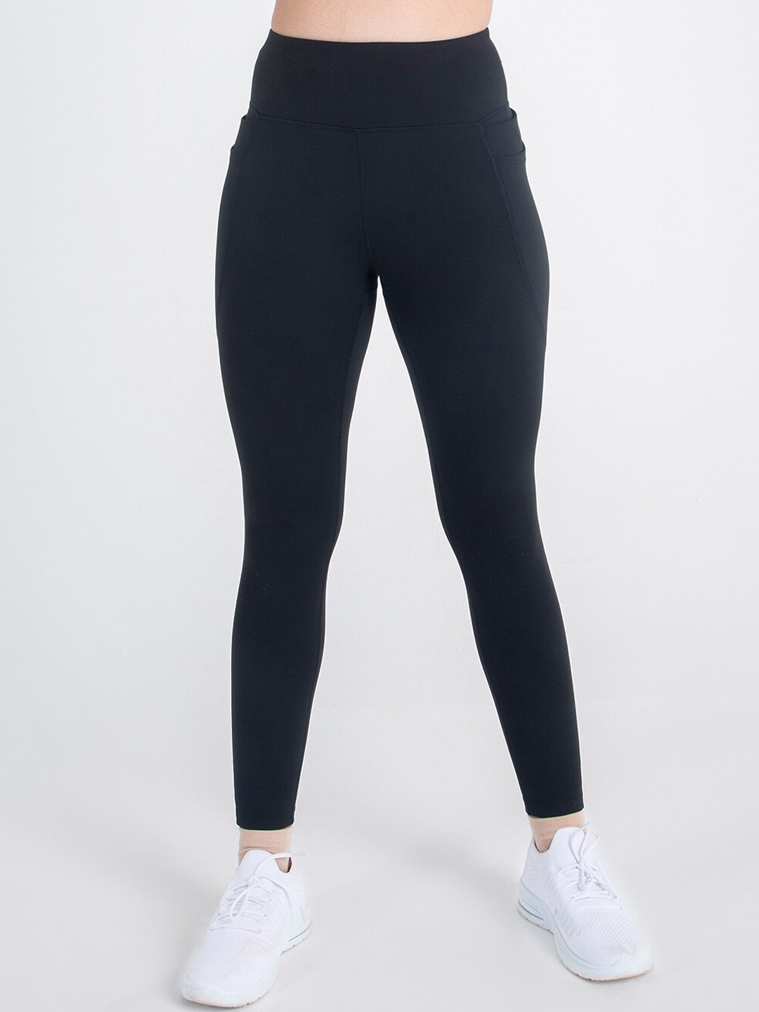 

Blissclub Women Black High Waisted Leggings with Six Pockets