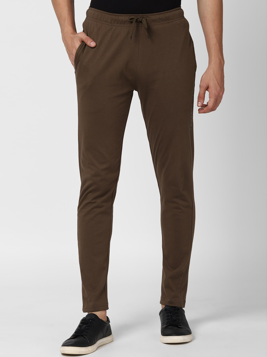 

Peter England Men Brown Solid Track Pants