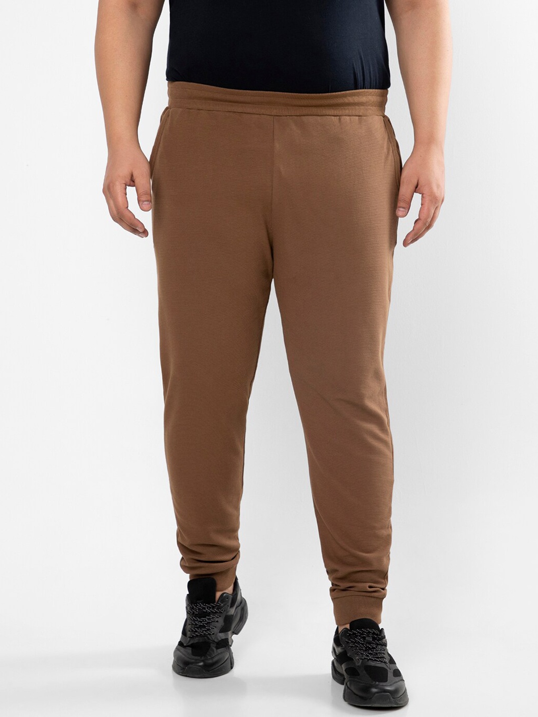 

Instafab Plus Men Brown Solid Cotton Joggers