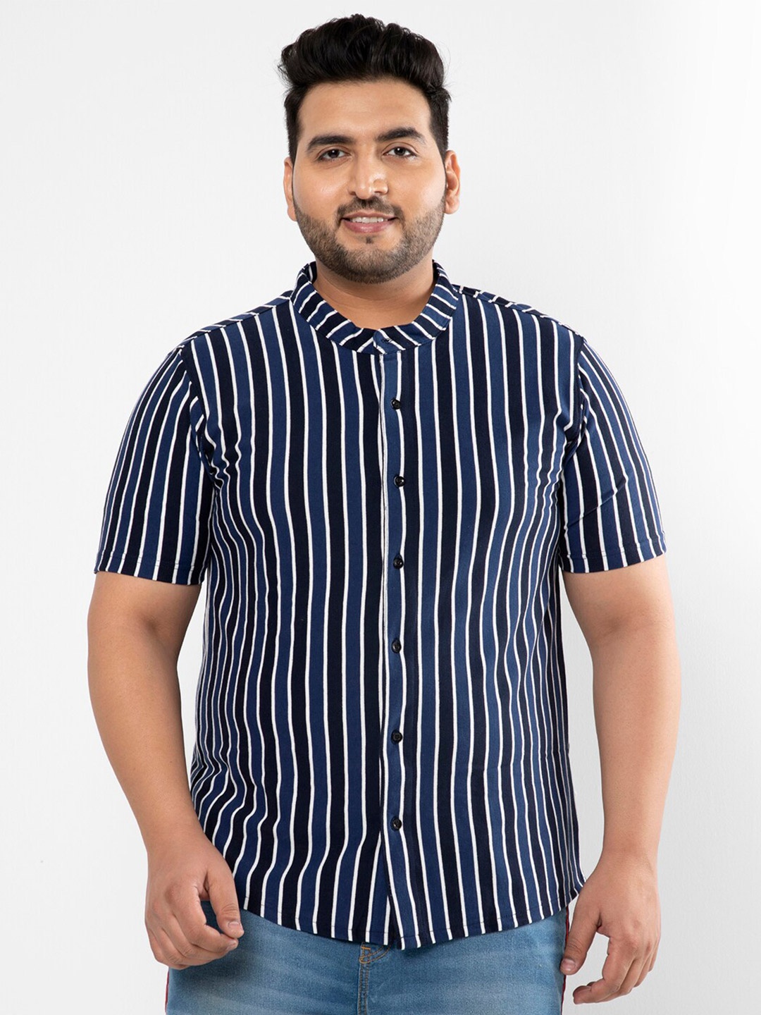 

Instafab Plus Plus Size Men Navy Blue Classic Striped Casual Shirt
