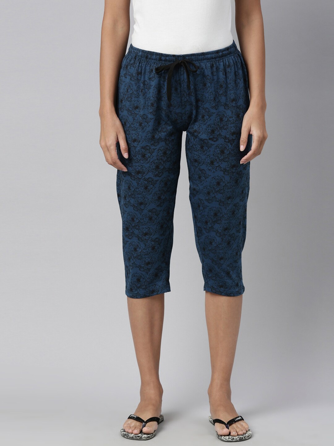 

Kryptic Women Floral Printed Pure Cotton Relaxed Fit Capris, Teal