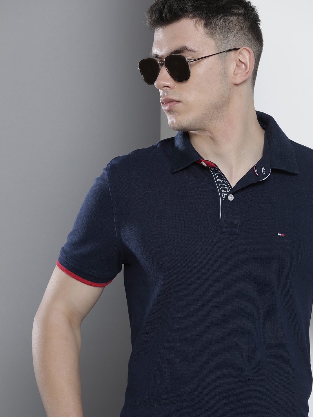 

Tommy Hilfiger Men Navy Blue & Red Placement Print Polo Collar Pure Cotton Casual T-shirt