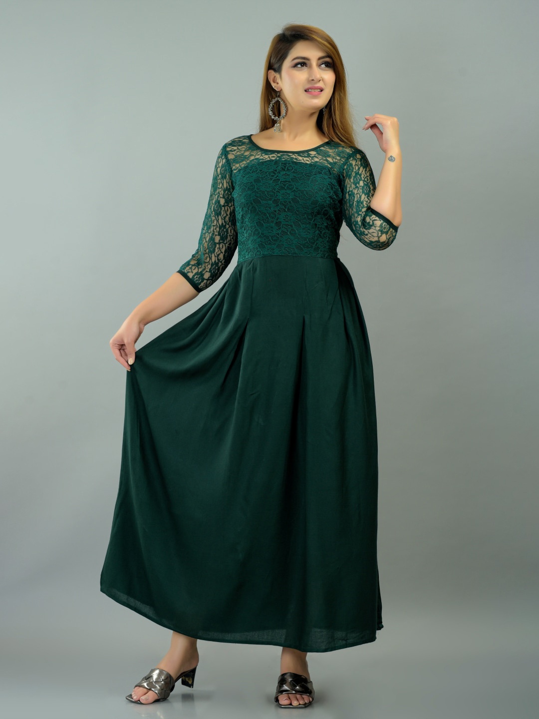 

IQRAAR Green Lace Fit & Flare Maxi Dress