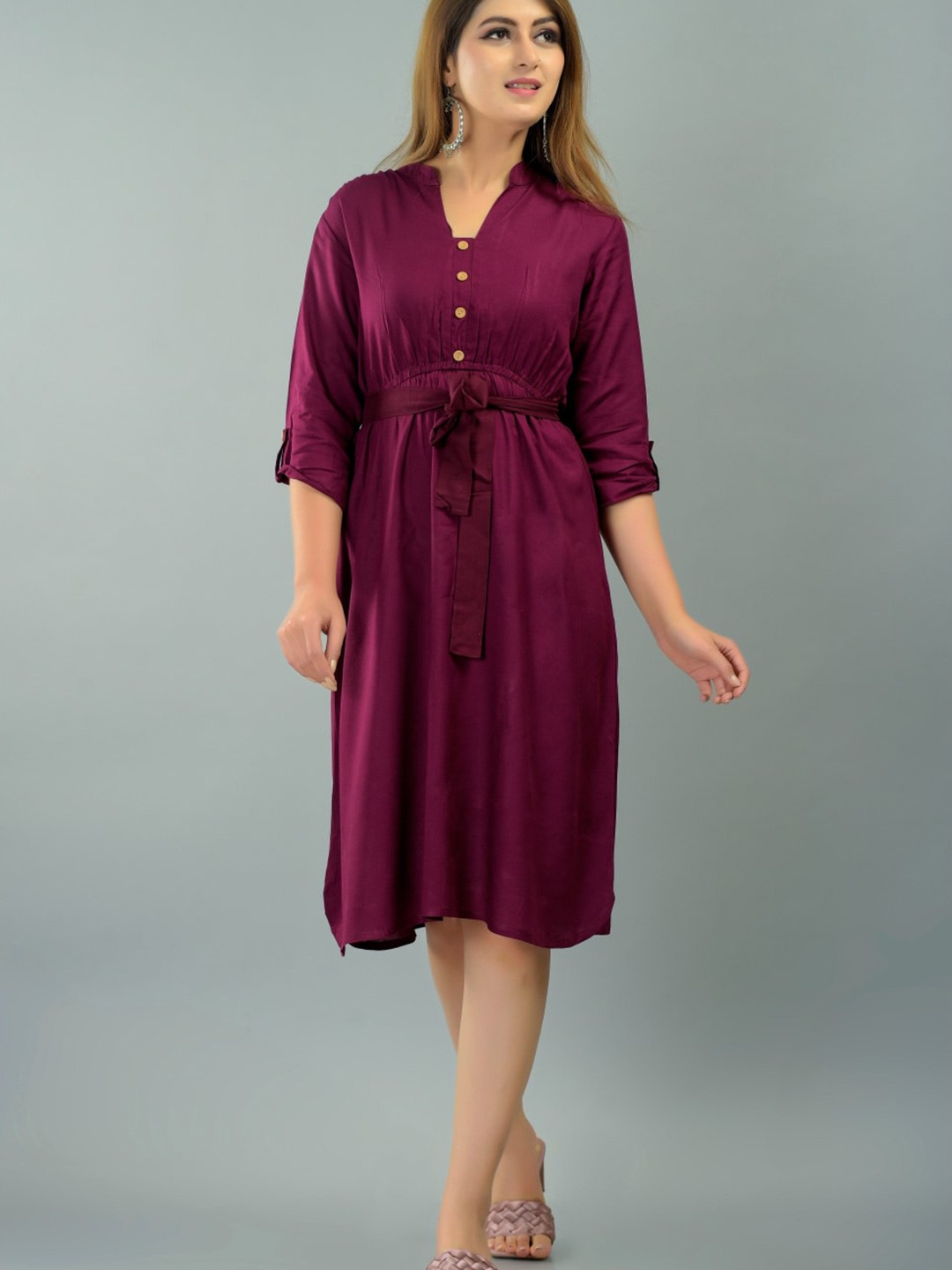 

IQRAAR Purple Waist Tie-Up Fit And Flare Dress, Magenta