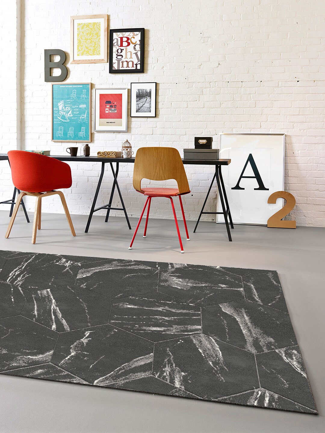 

DDecor Grey Abstract Printed Rectangle Carpet