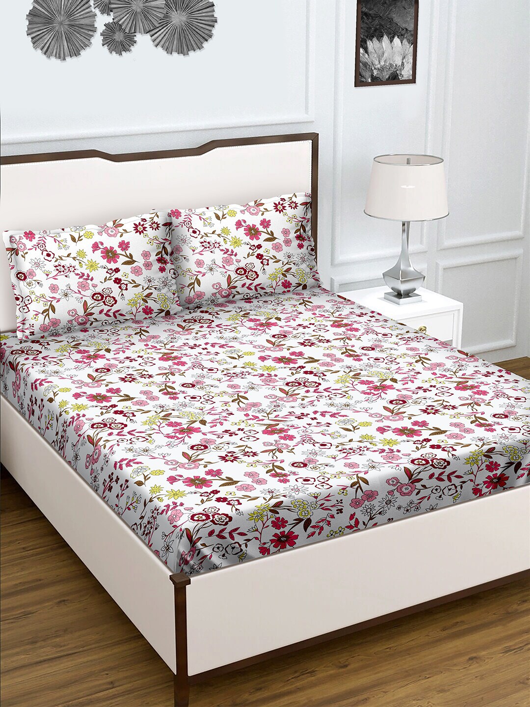 

BELLA CASA Pink & White Floral 180 TC Cotton Queen Bedsheet with 2 Pillow Covers