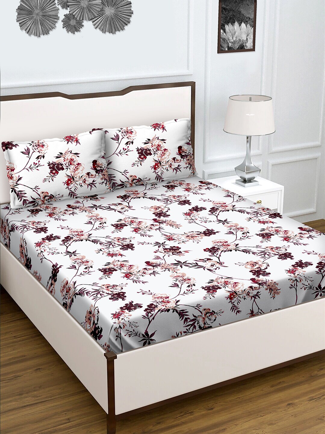 

BELLA CASA Red & White Floral 180 TC Queen Cotton Bedsheet with 2 Pillow Covers