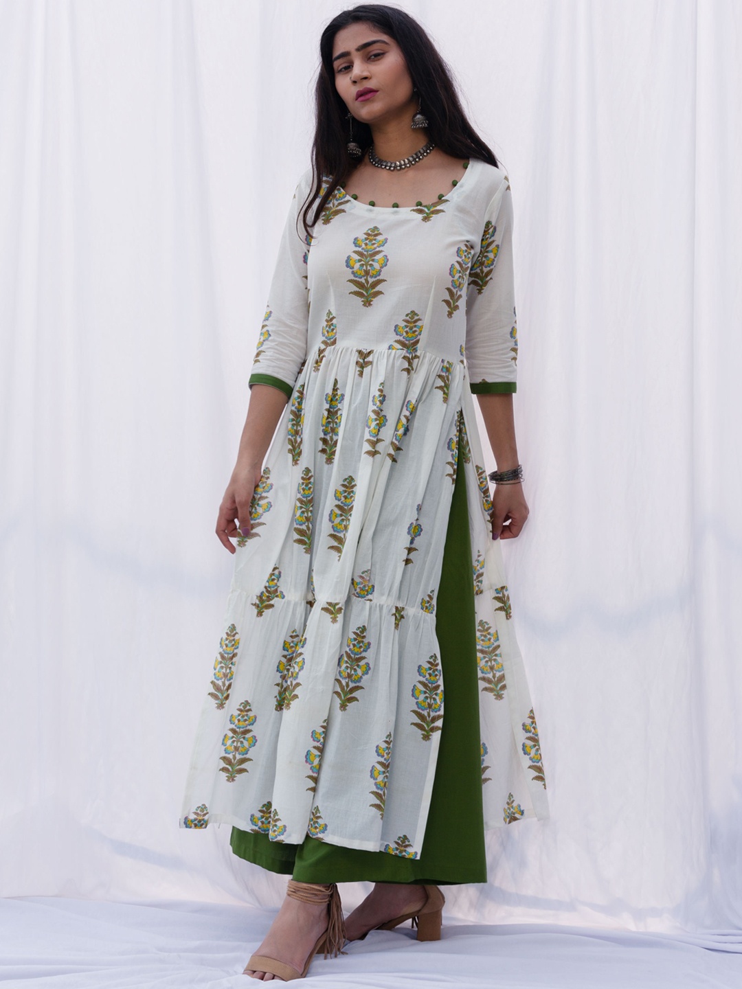 

SHRINKHLA Women White Printed Pure Cotton Kurta with Palazzos & With Dupatta