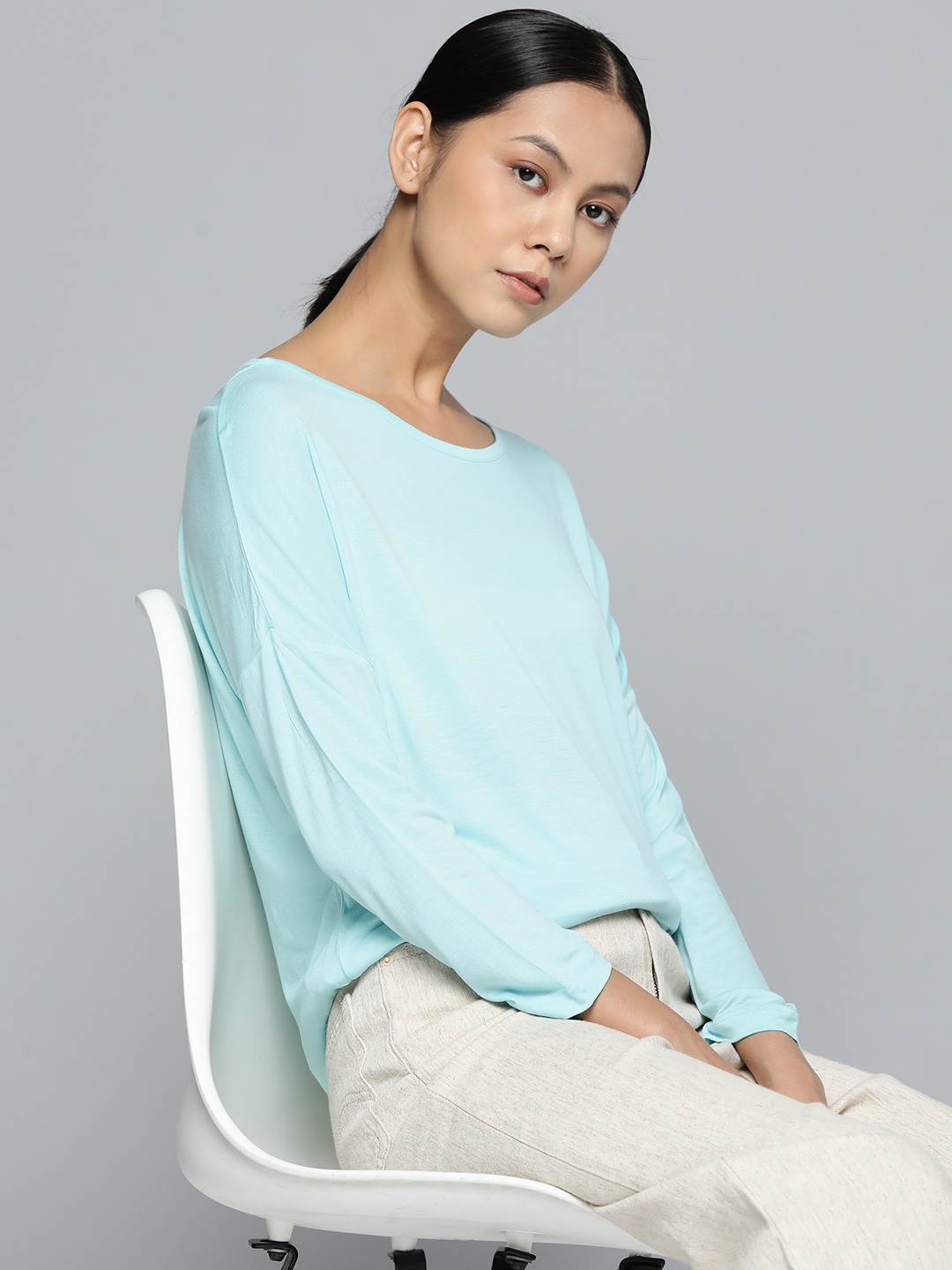 

ether Women Blue Solid Drop-Shoulder Sleeves T-shirt