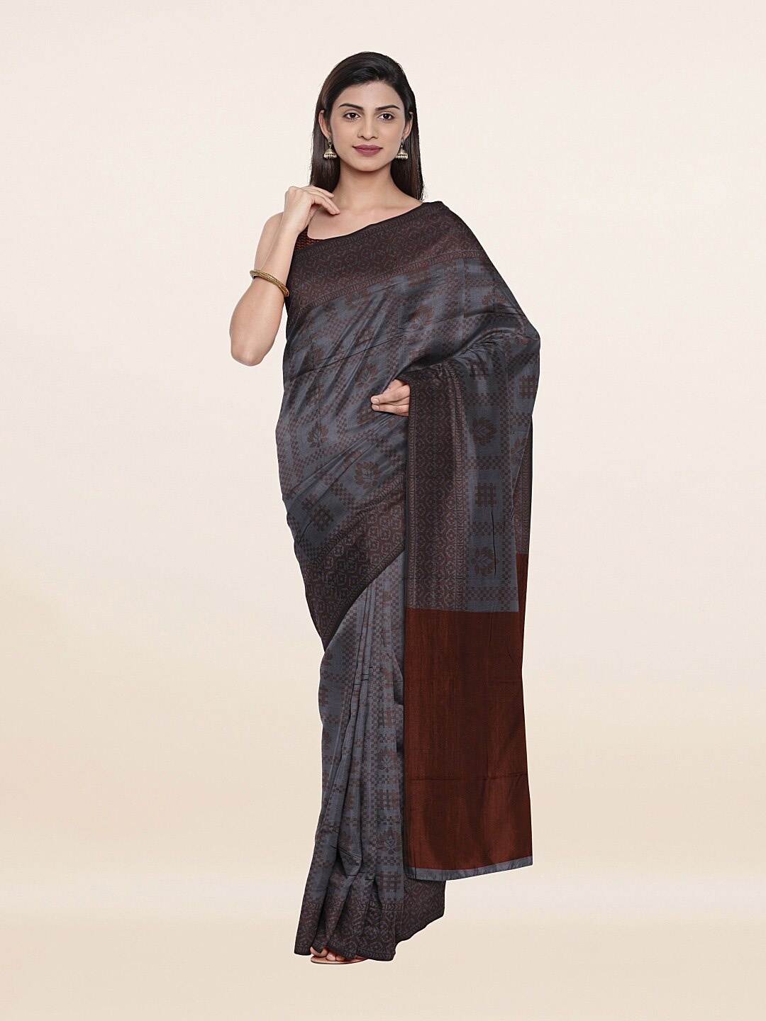 

Pothys Grey & Brown Woven Design Cotton Blend Saree