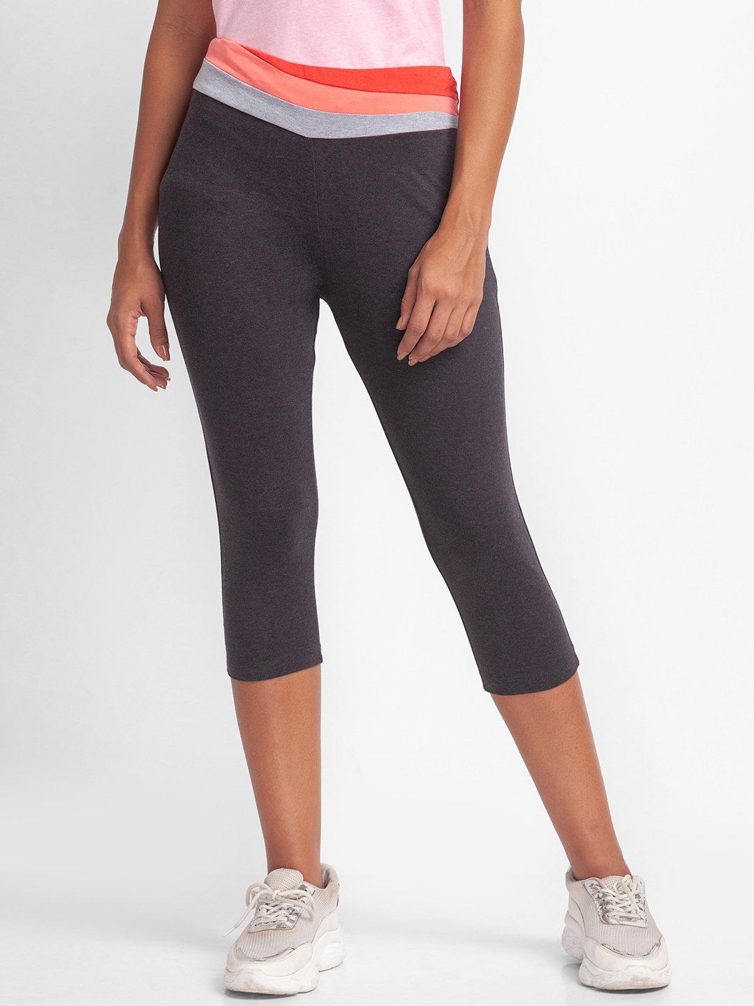 

XIN Women Charcoal Grey Capris