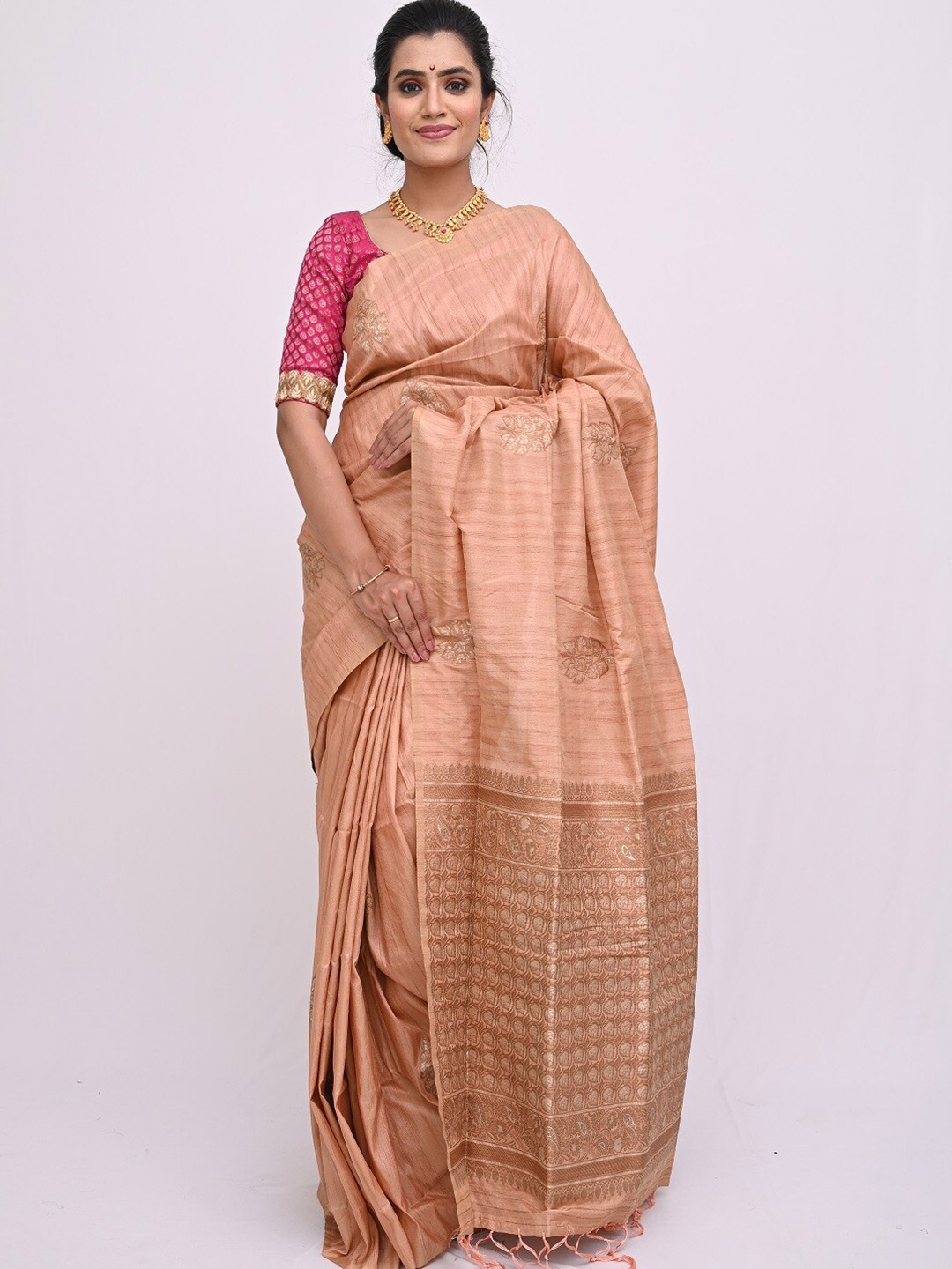 

KAJREE Rose & Golden Ethnic Motifs Zari Pure Linen Tussar Saree