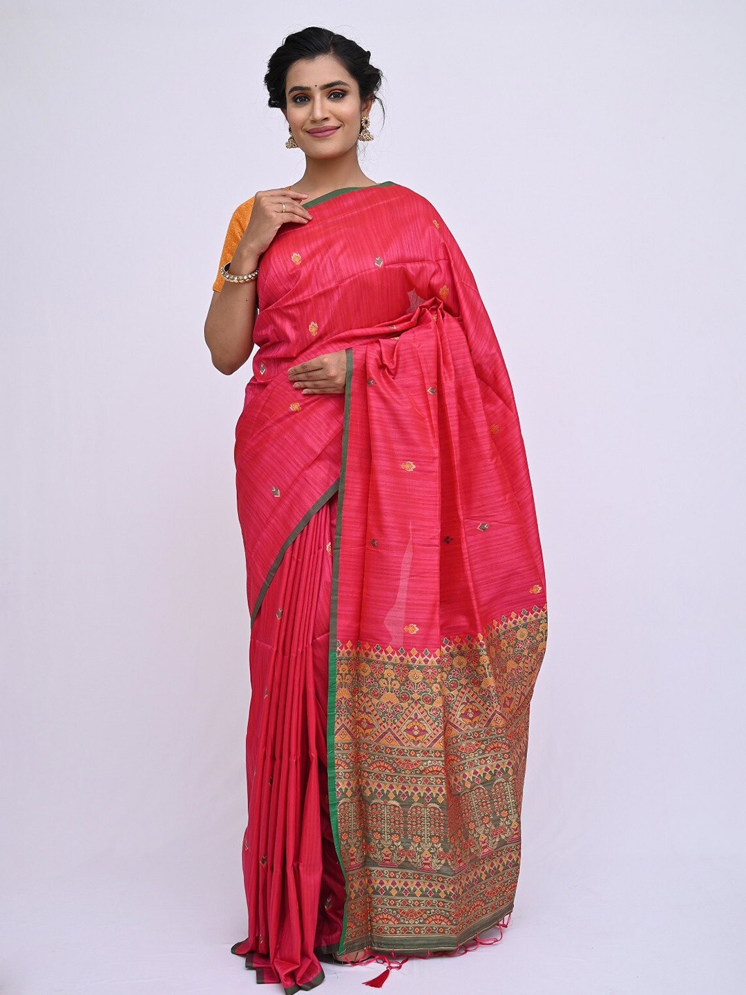 

KAJREE Pink & Green Ethnic Motifs Pure Linen Tussar Saree