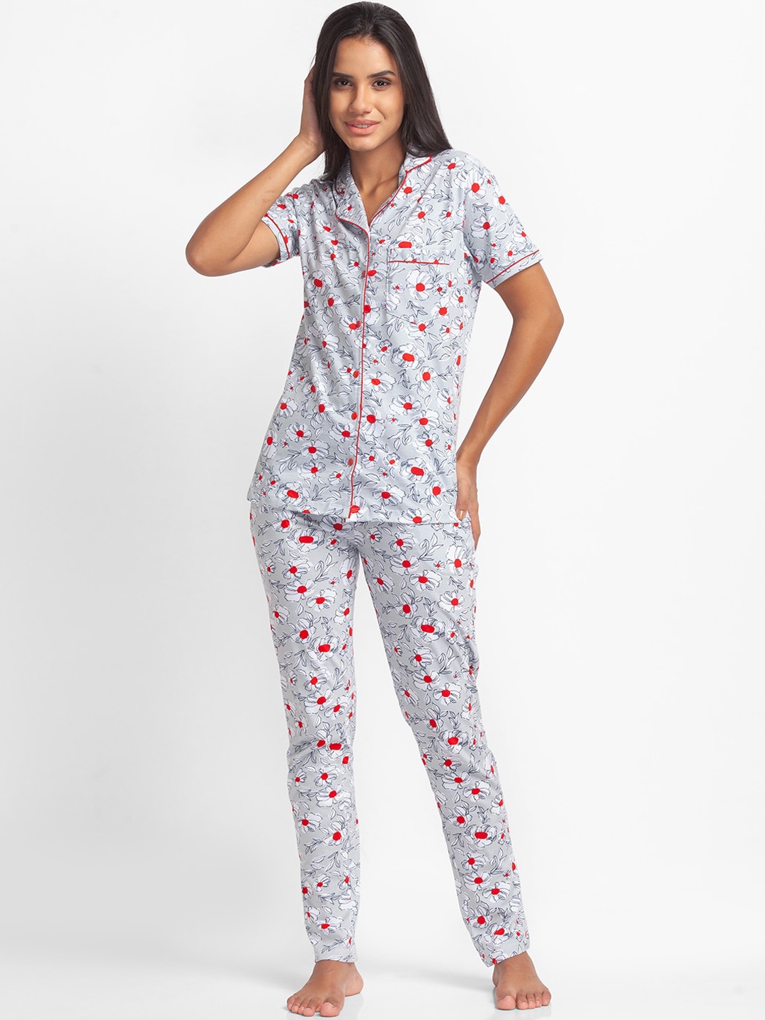 

XIN Women Grey & White Printed Pure Cotton Night suit
