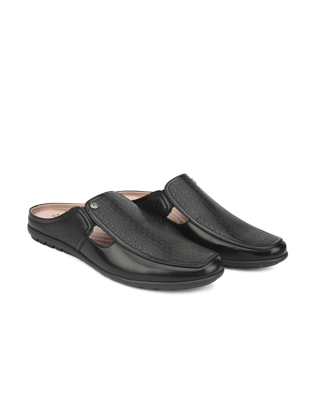 

Alberto Torresi Men Black Textured Mules