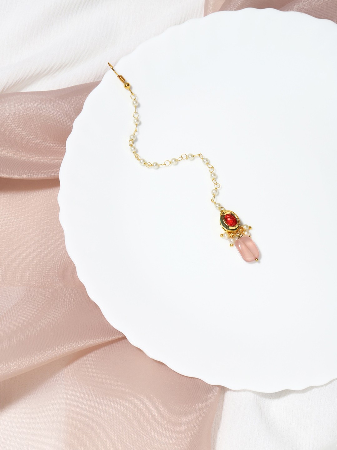 

Ruby Raang Gold-Plated Red Kundan-Studded Handcrafted Maang Tikka