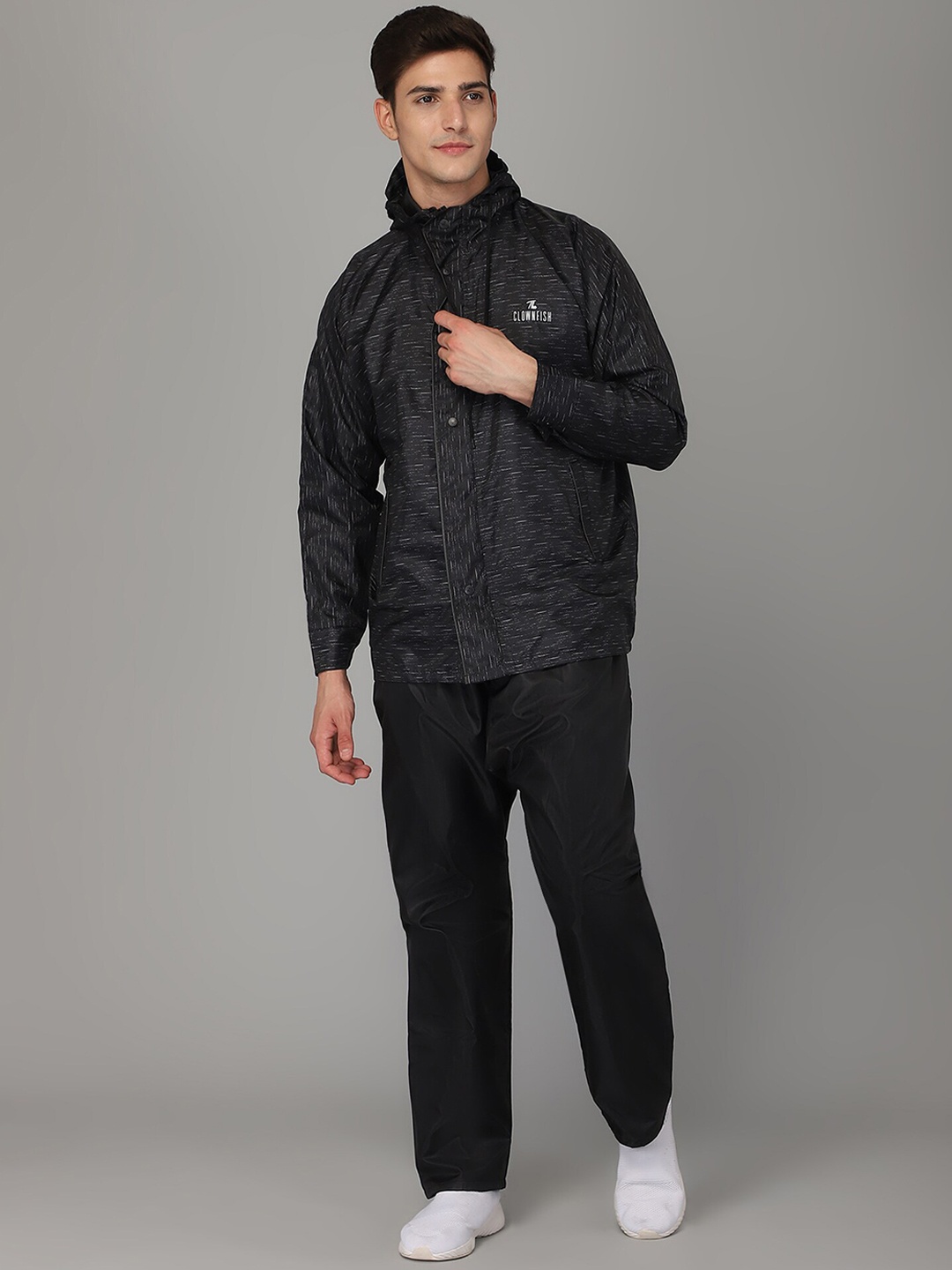 

THE CLOWNFISH Arnold Men Black Solid Rain Coat