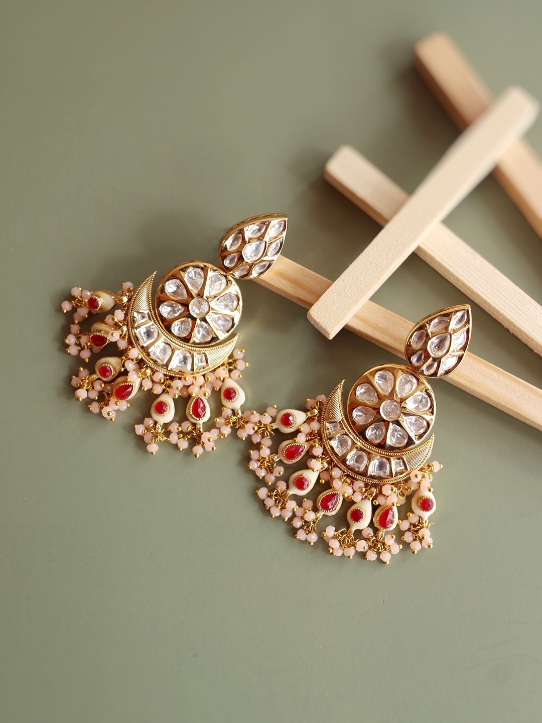 

CURIO COTTAGE Peach-Coloured & White Gold-Plated Contemporary Drop Earrings