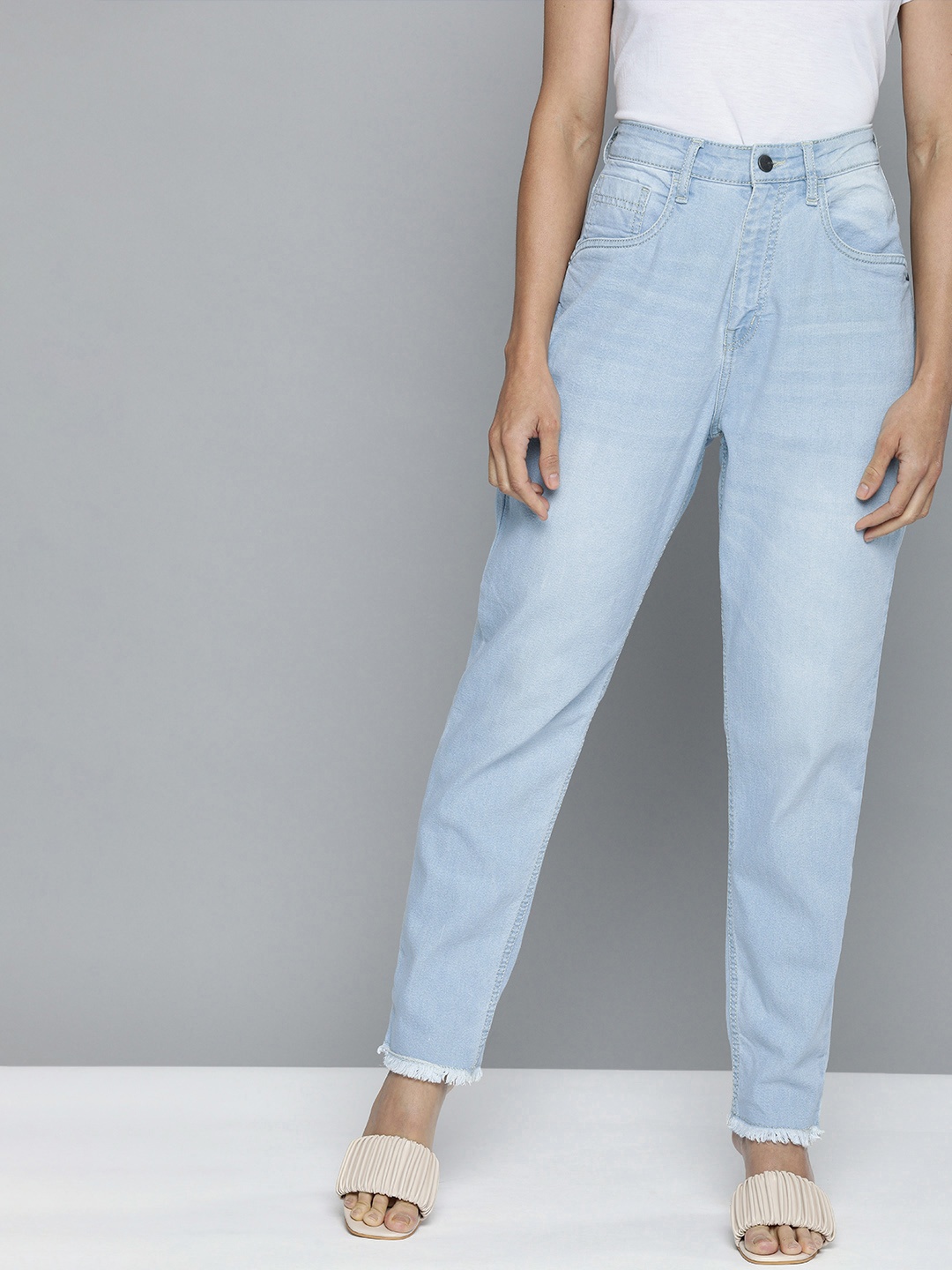 

Mast & Harbour Women Blue Boyfriend Fit High-Rise Light Fade Stretchable Jeans