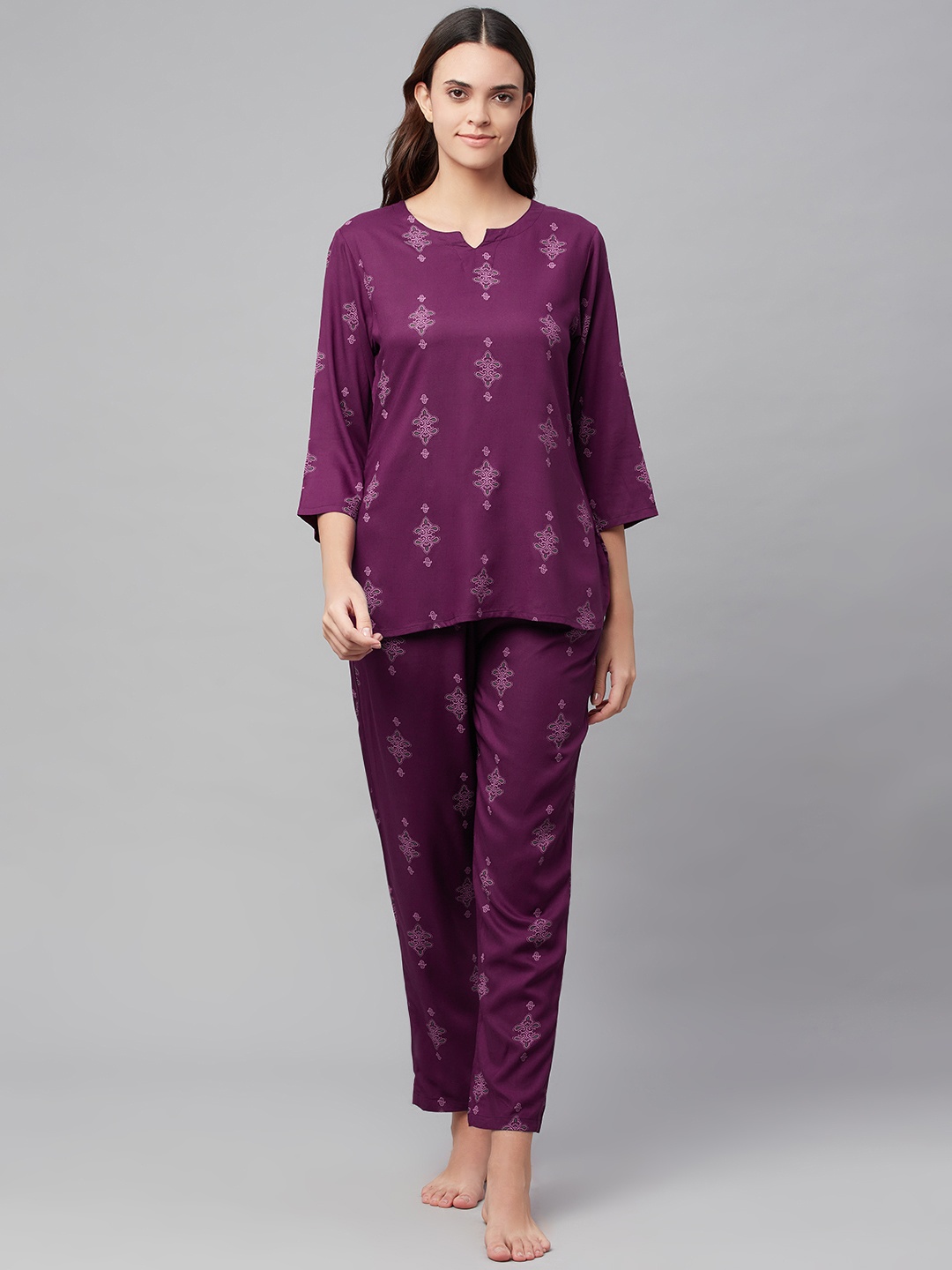 

RUNWAYIN Women Purple & Grey Printed Night suit