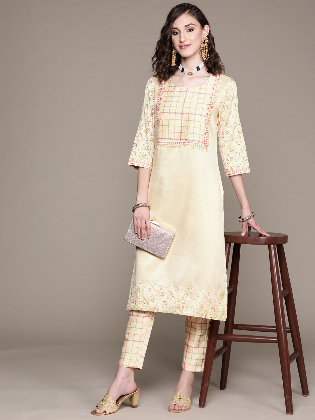 

ZIYAA Women Cream-Coloured & Pink Checked Kurta with Trousers
