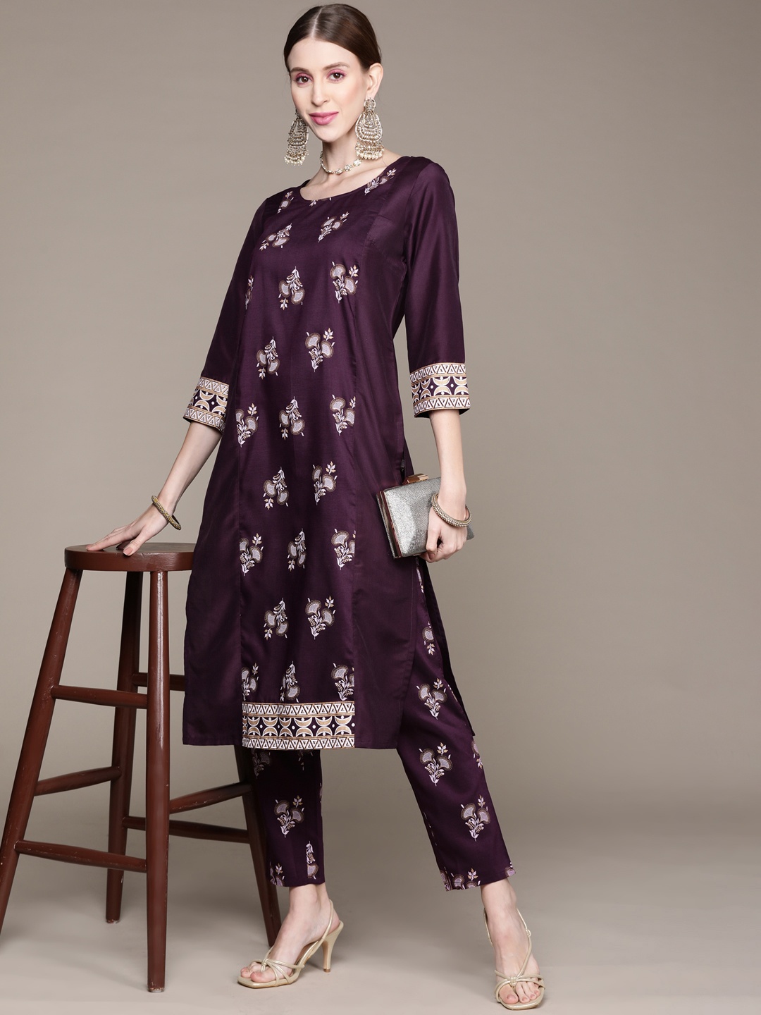 

ZIYAA Women Purple & Off-White Ethnic Motifs Printed Kurta with Trousers