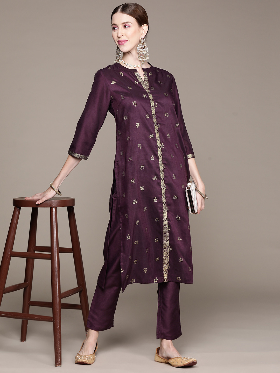 

ZIYAA Women Burgundy & Golden Floral Printed Kurta with Trousers