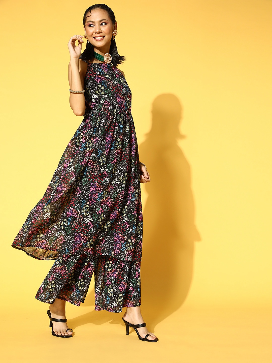 

ZIYAA Women Floral Poly-Georgette Print Parade Kurta Set, Black