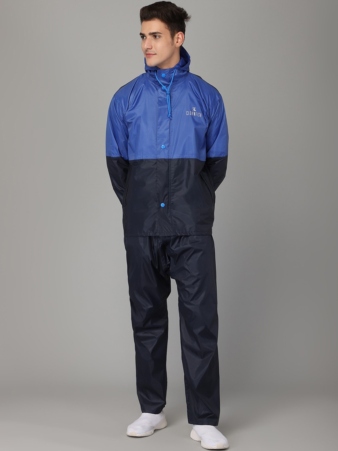 

THE CLOWNFISH Men Blue Solid Double-Layered Rain Suit