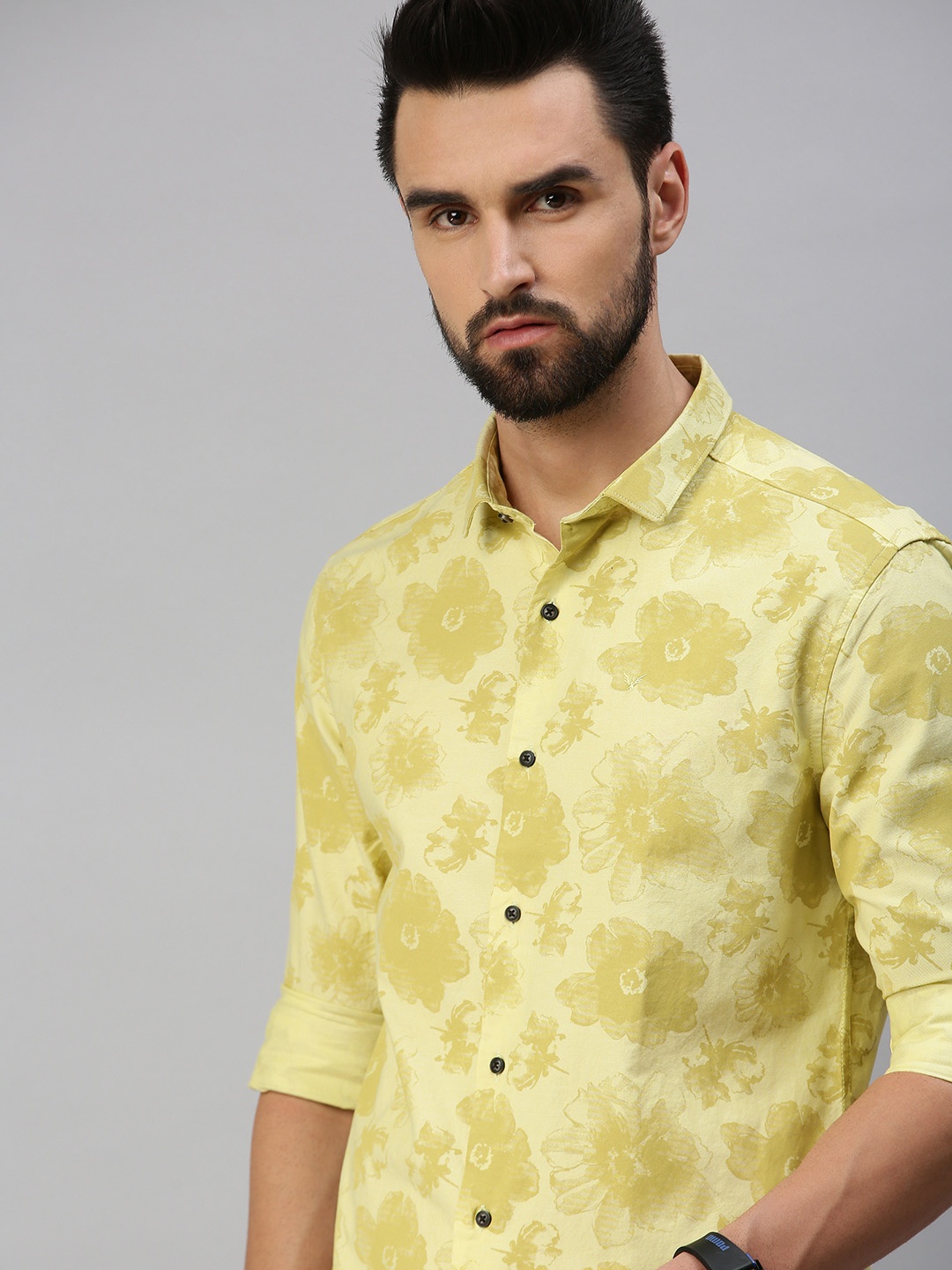

SHOWOFF Men Yellow Comfort Slim Fit Floral Printed Cotton Casual Shirt