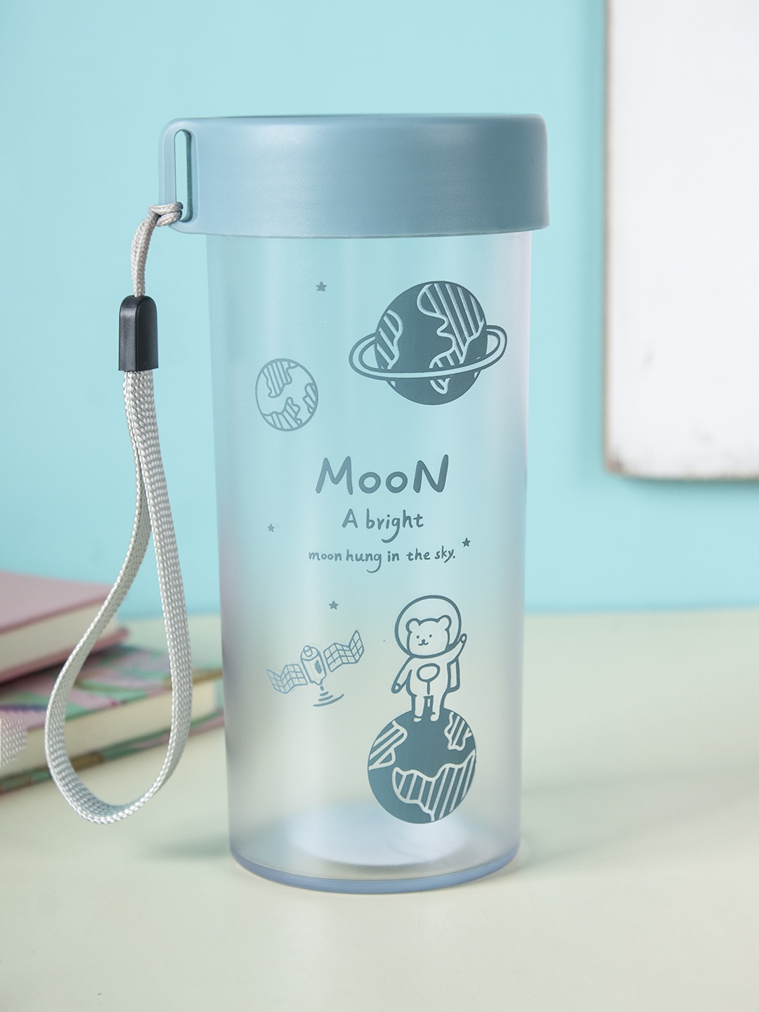 

MARKET99 Turquoise Blue Printed Water Bottle 360 ml