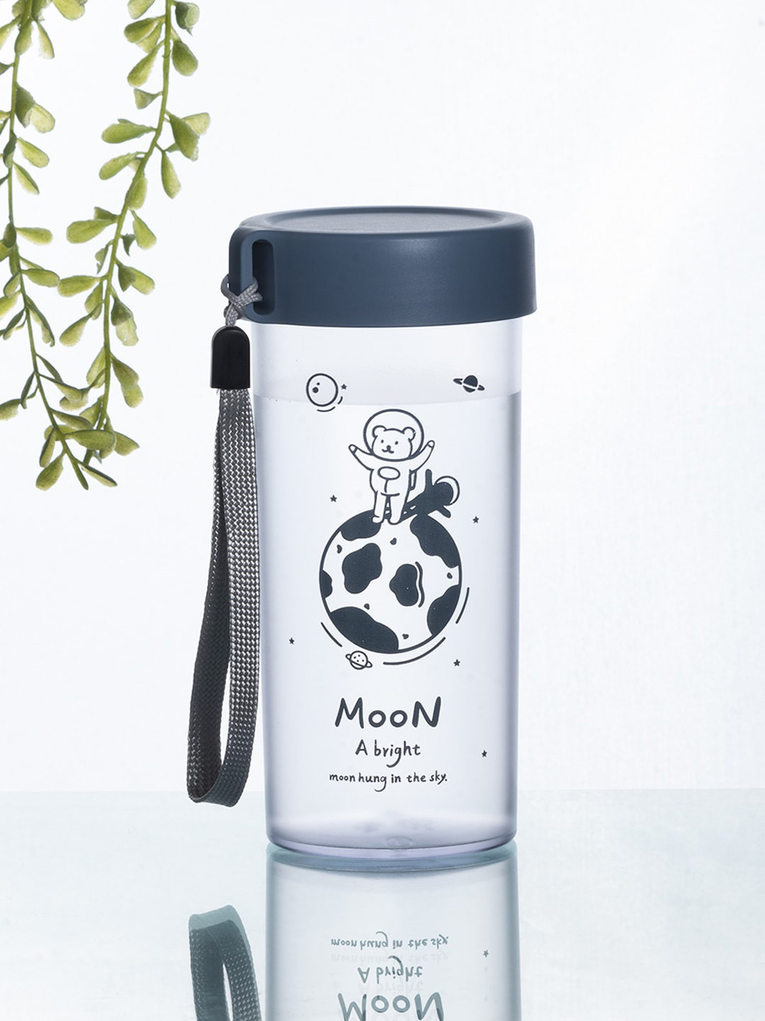 

MARKET99 Blue Printed Water Bottle 360 Ml