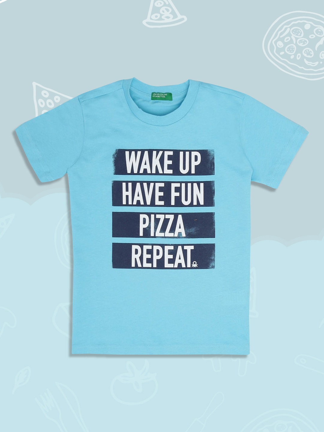 

United Colors of Benetton Boys Blue Typography Printed Applique T-shirt