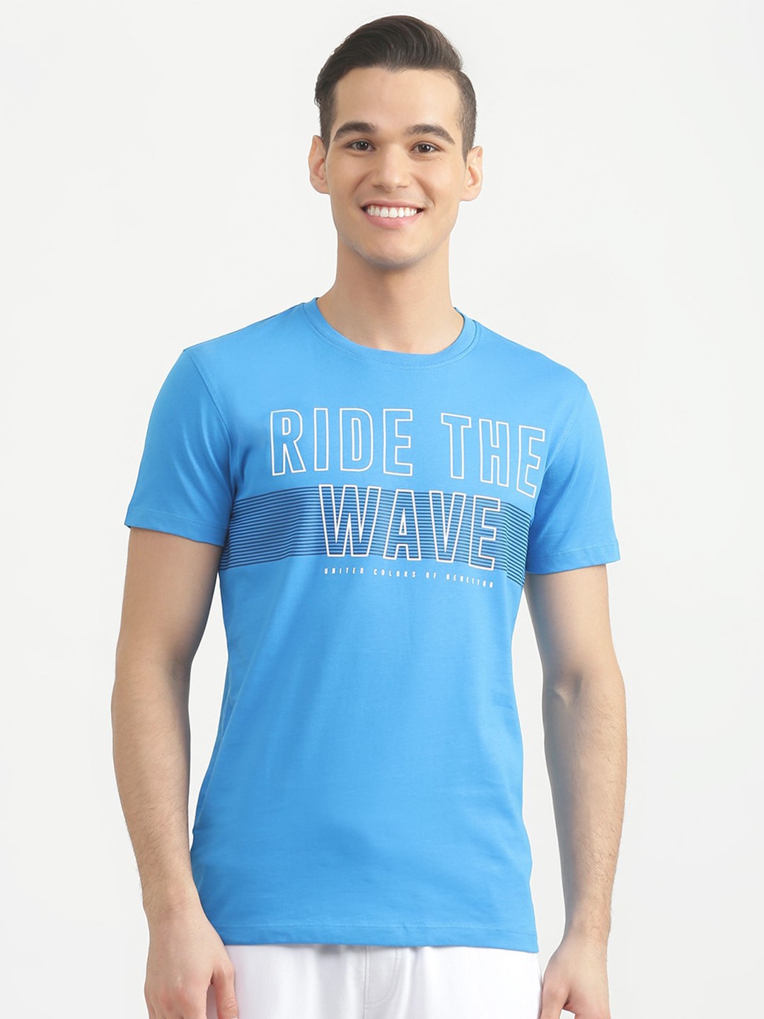 

United Colors of Benetton Men Blue Typography Printed Applique T-shirt