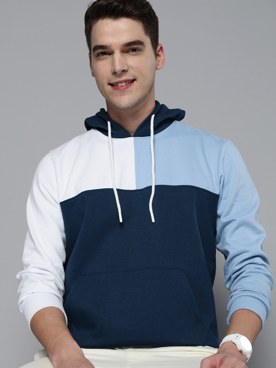 

HERE&NOW Men Navy Blue Colourblocked Hooded Sweatshirt
