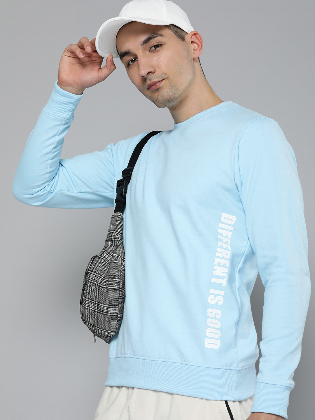 

HERE&NOW Men Blue Typography Sweatshirt