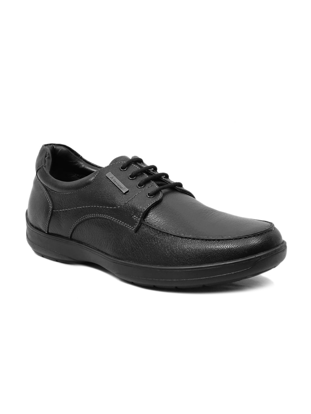 

Alleviater Men Black Solid Formal Derbys