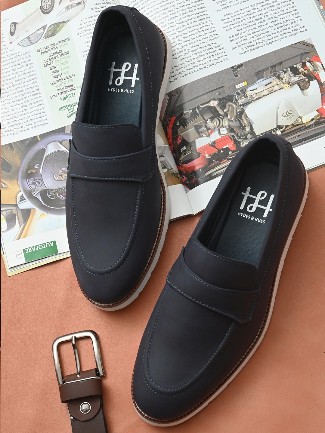 

Hydes N Hues Men Navy Blue Slip-On Sneakers